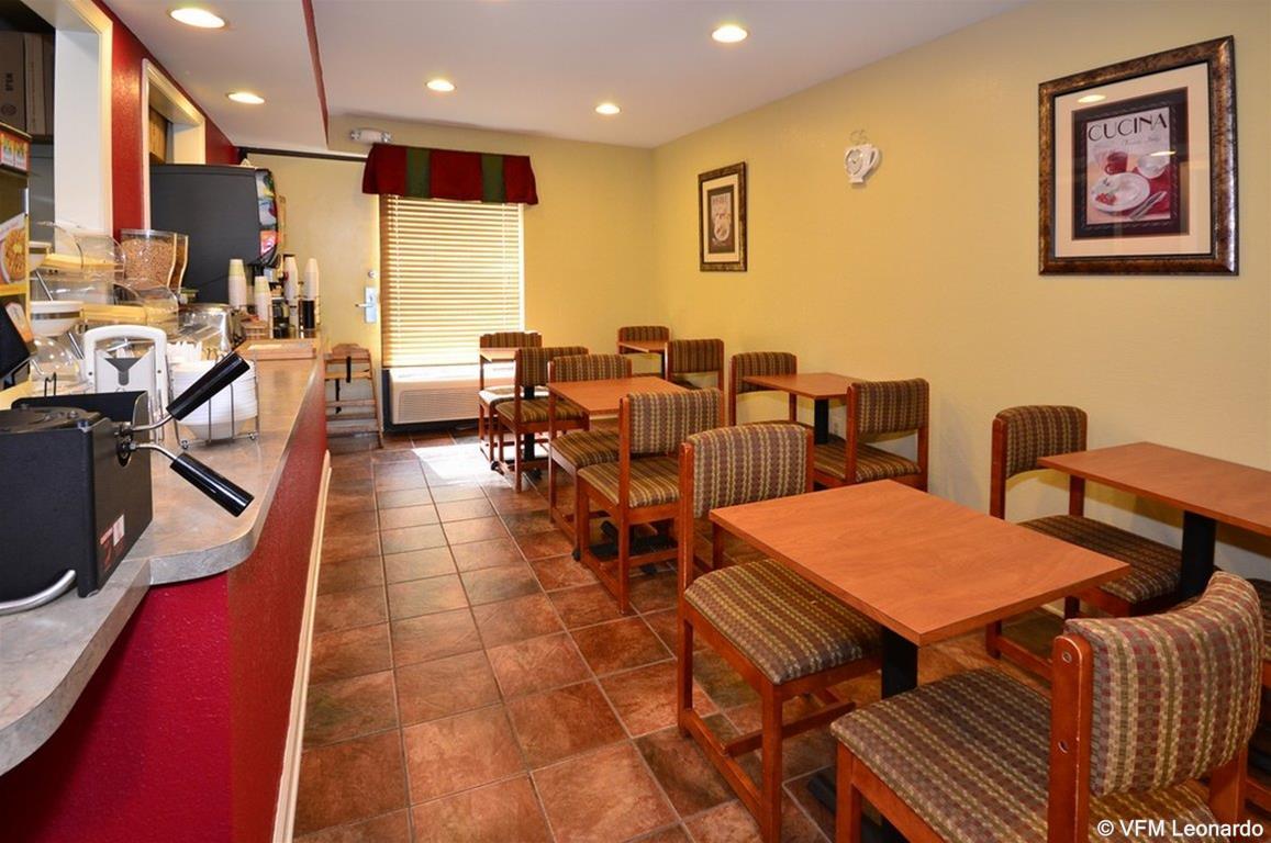 Motel 6 Annapolis Restaurant photo